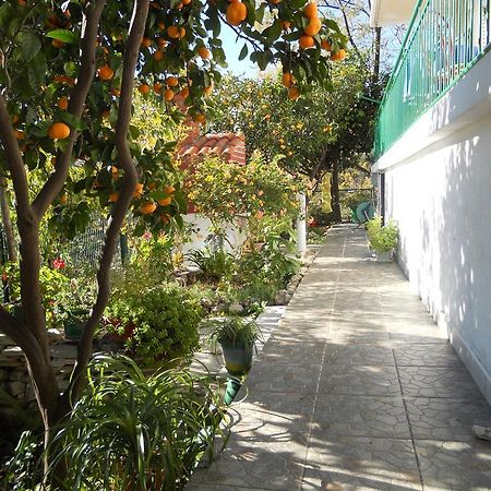 Apartment Matilija Podgora Esterno foto